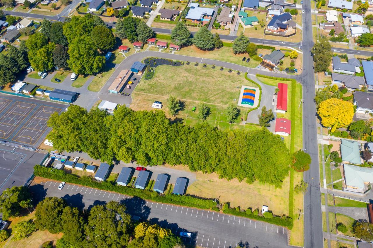 Cambridge Top 10 Holiday Park Extérieur photo