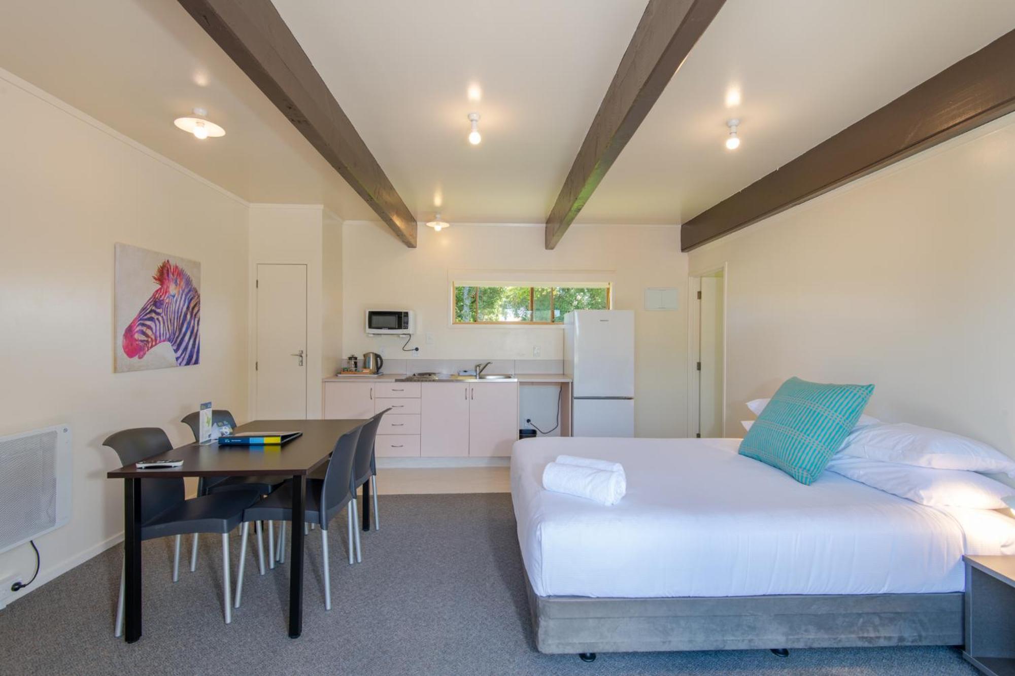 Cambridge Top 10 Holiday Park Extérieur photo
