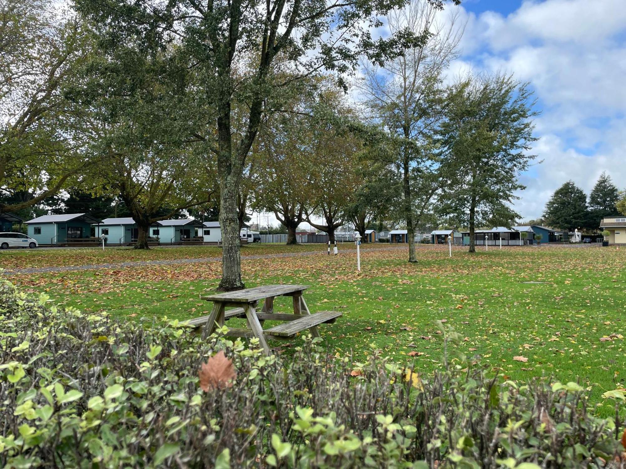 Cambridge Top 10 Holiday Park Extérieur photo