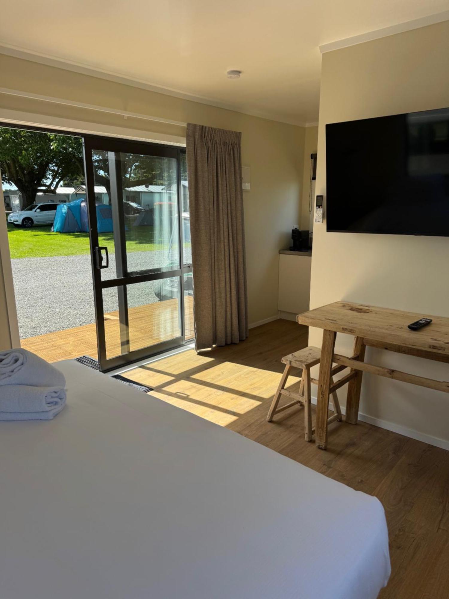 Cambridge Top 10 Holiday Park Extérieur photo
